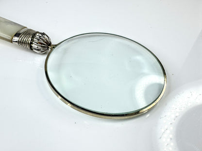 Vintage George Howson Sheffield Mother of Pearl Handle Magnifying Glass SS434
