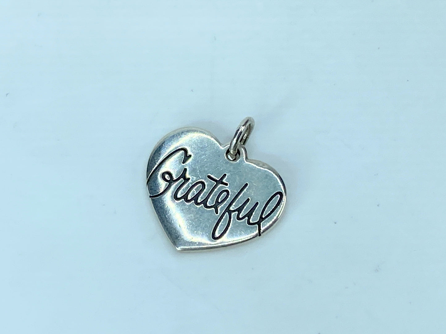 James Avery RETIRED Sterling Silver Grateful Heart Charm .925 4.2g JR1059