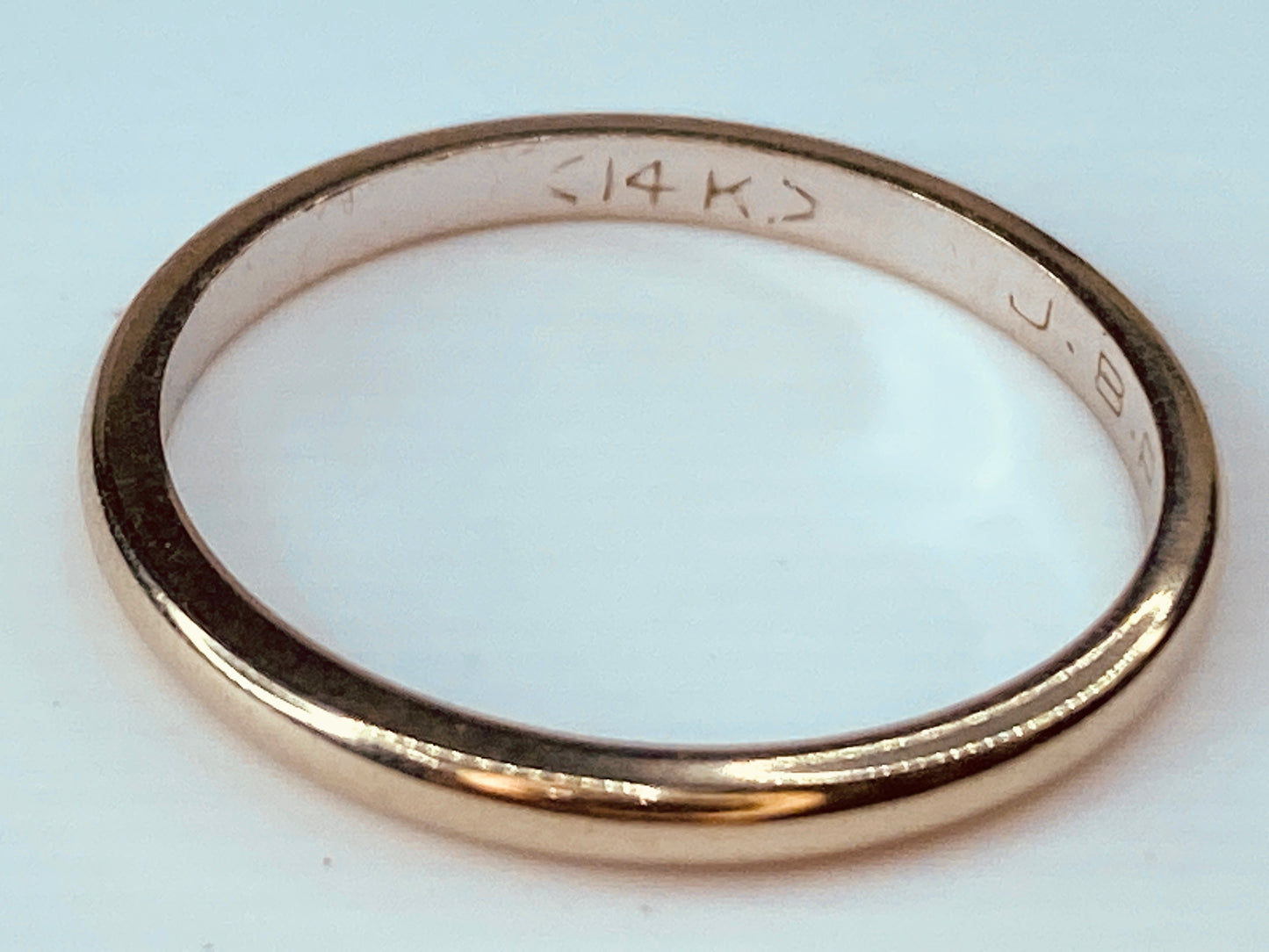 Mid century 2.0mm wedding band in 14 karat white gold s6.25 1.7gm