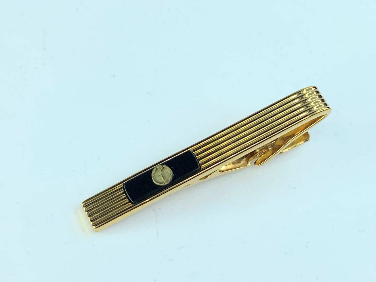 Alfred DunHill gold tone Cufflink and tie clip set GS129