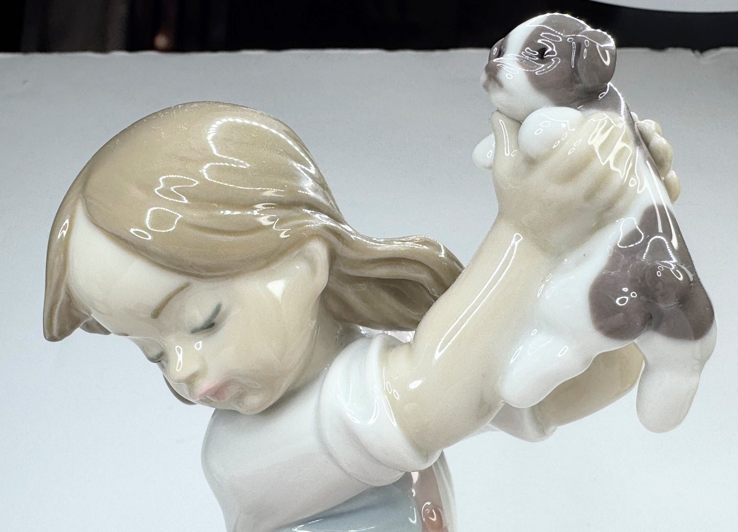 Lladró "Pick of the Litter" porcelain figurine, No. 7621 Mint A641