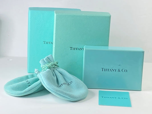 Authentic Tiffany blue boxes and pouch dust bags set of 5 A218