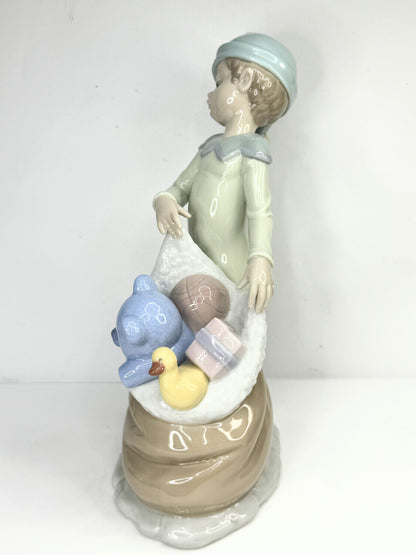 Lladro Santa's Sack of Dreams 6894 High Gloss Porcelain Sculpture 7" A642