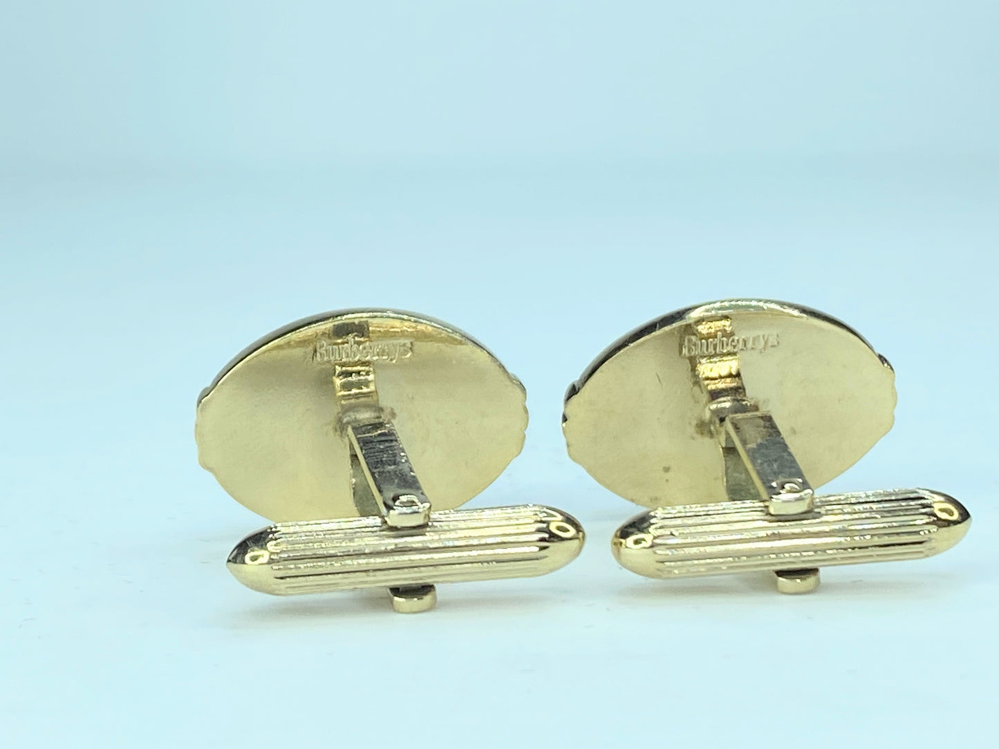 Burberry Gold Silver Tone matching cufflinks tie clip set GS132