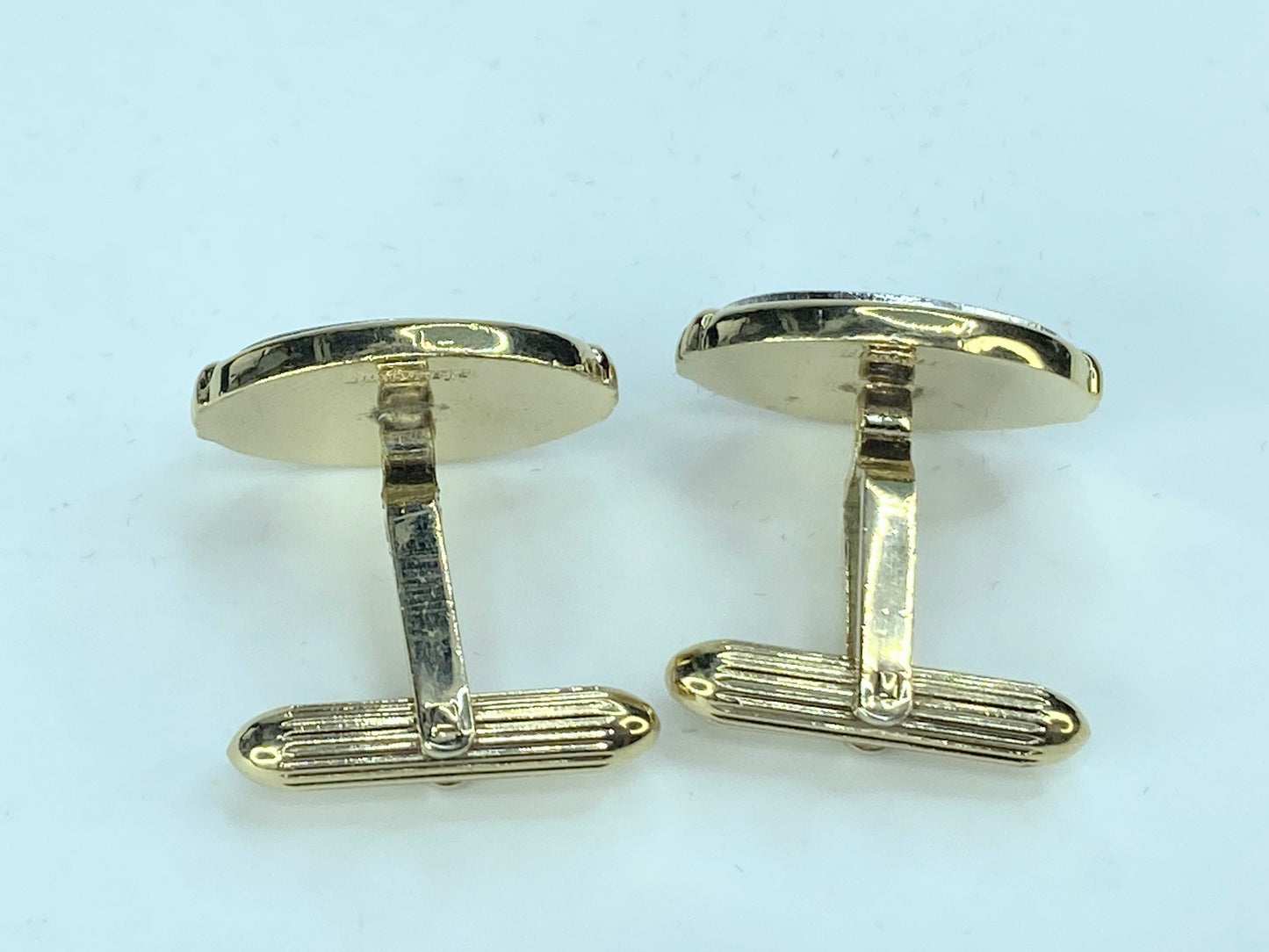 Burberry Gold Silver Tone matching cufflinks tie clip set GS132