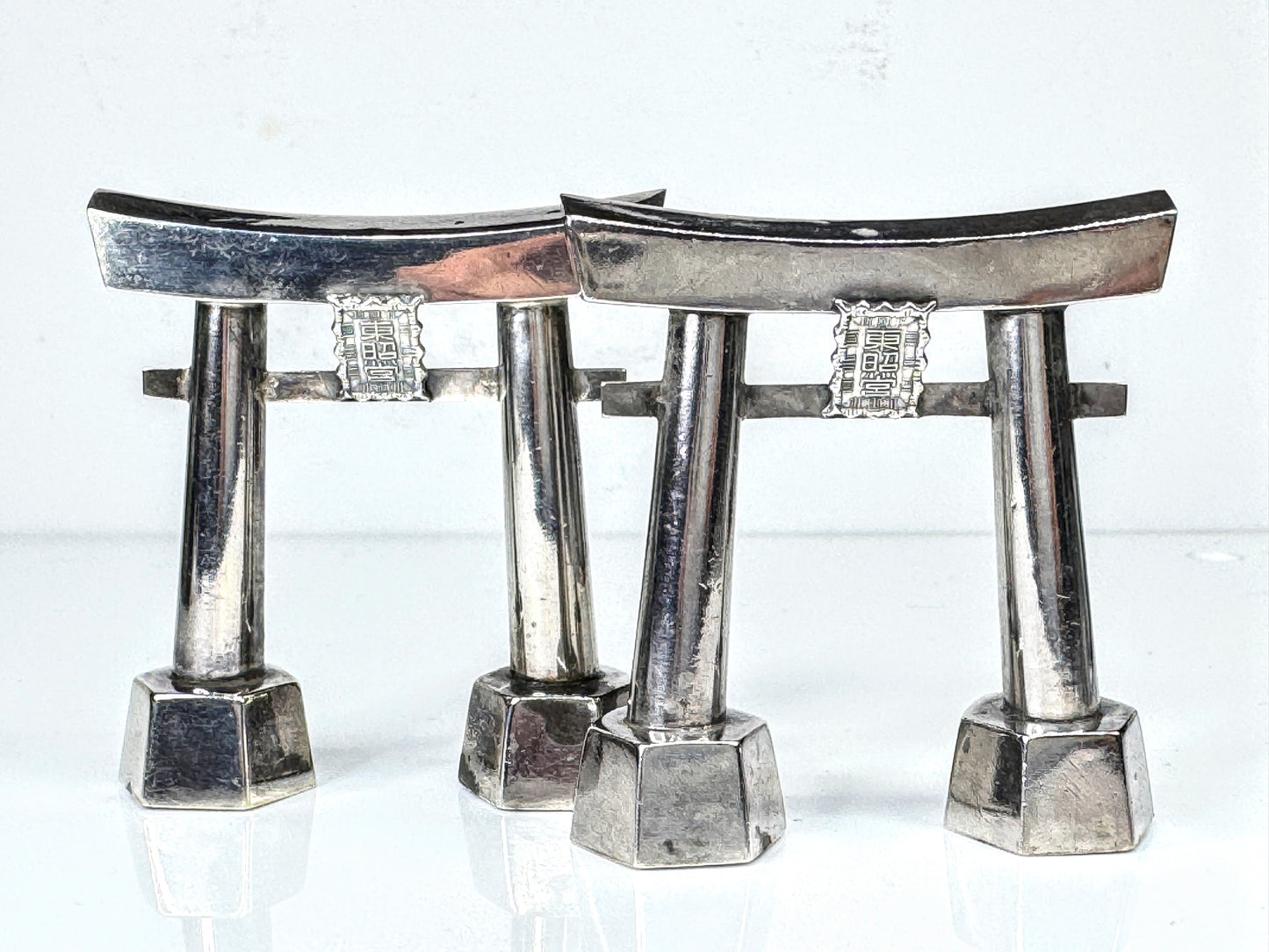 Vintage Japanese Sterling 950 Bridge Form Salt & Pepper Shaker Set SS444