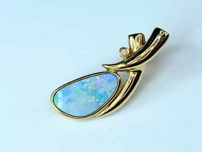 Boulder Opal Diamond diamond 14 karat pendant