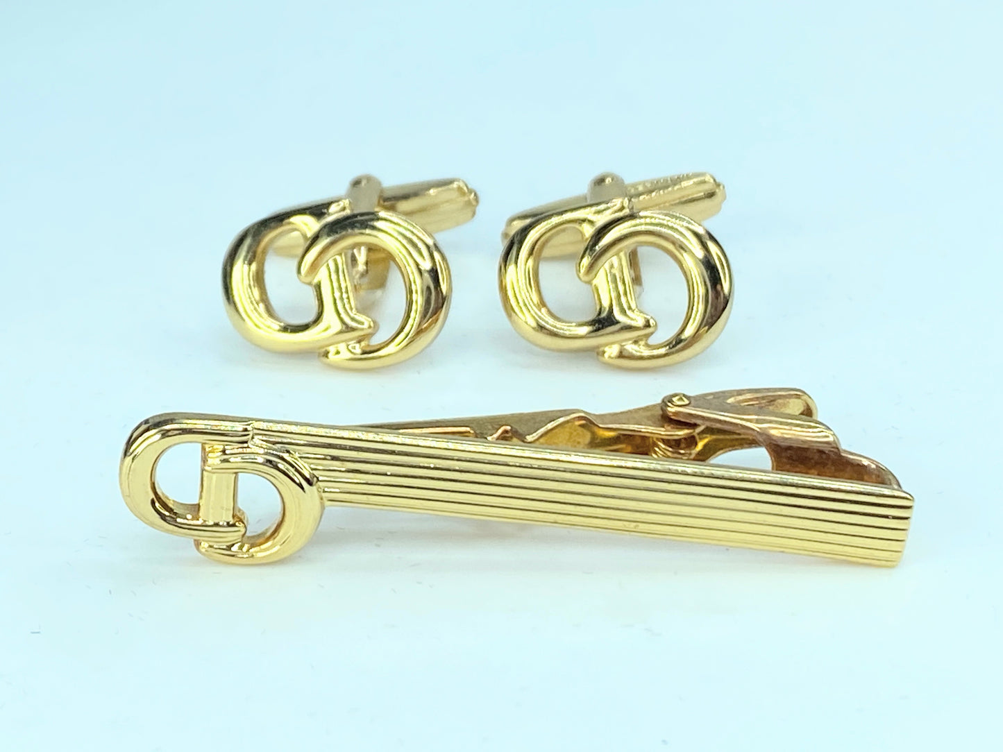 Dior logo gold tone Cufflinks Tie clip suite set GS135