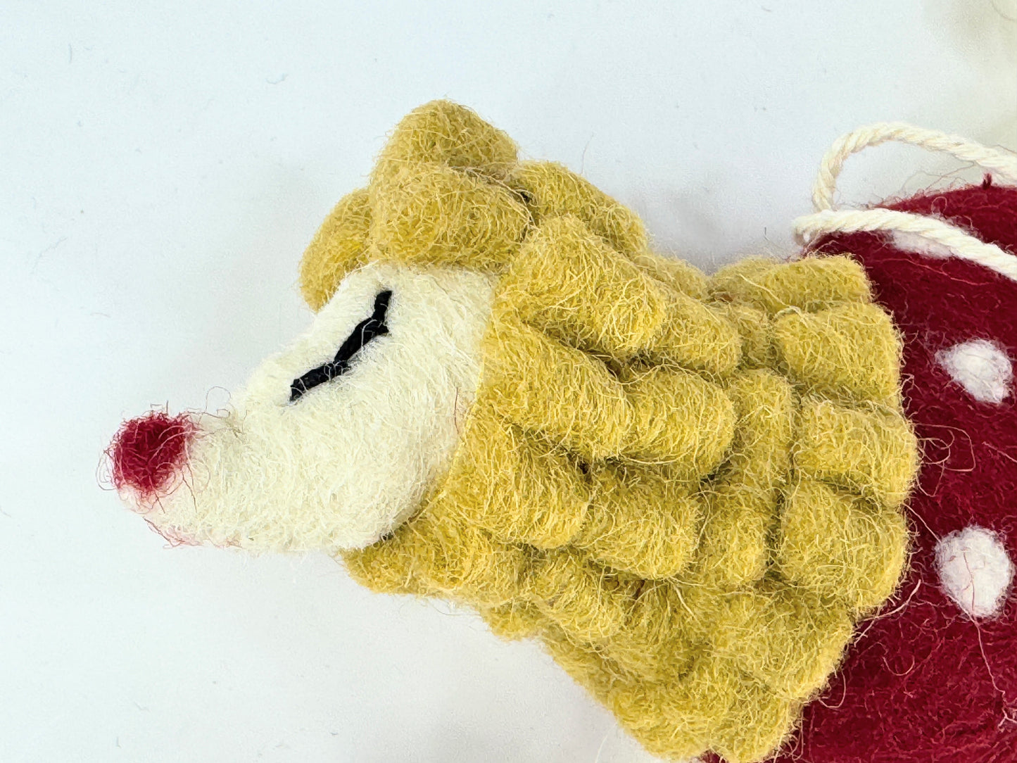 Pyaara Poodle Wool Ornament – Felt Poodle Dog new 7" x 5" NX24