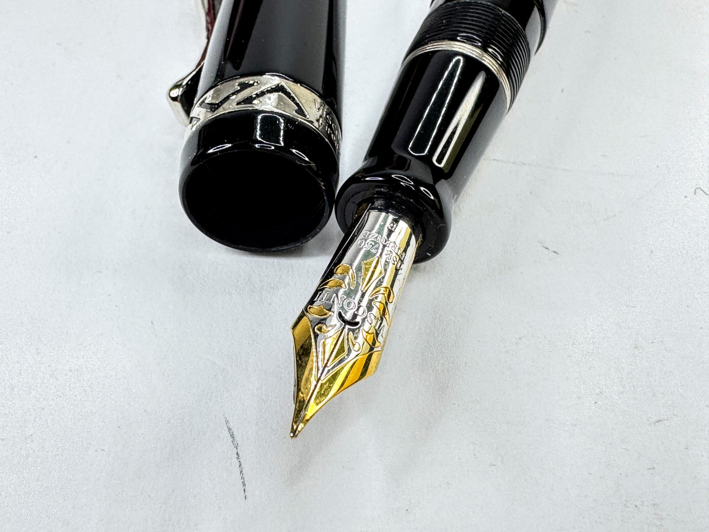 Vintage Visconti Firenze Classic Black Fountain Pen Original Box SS448