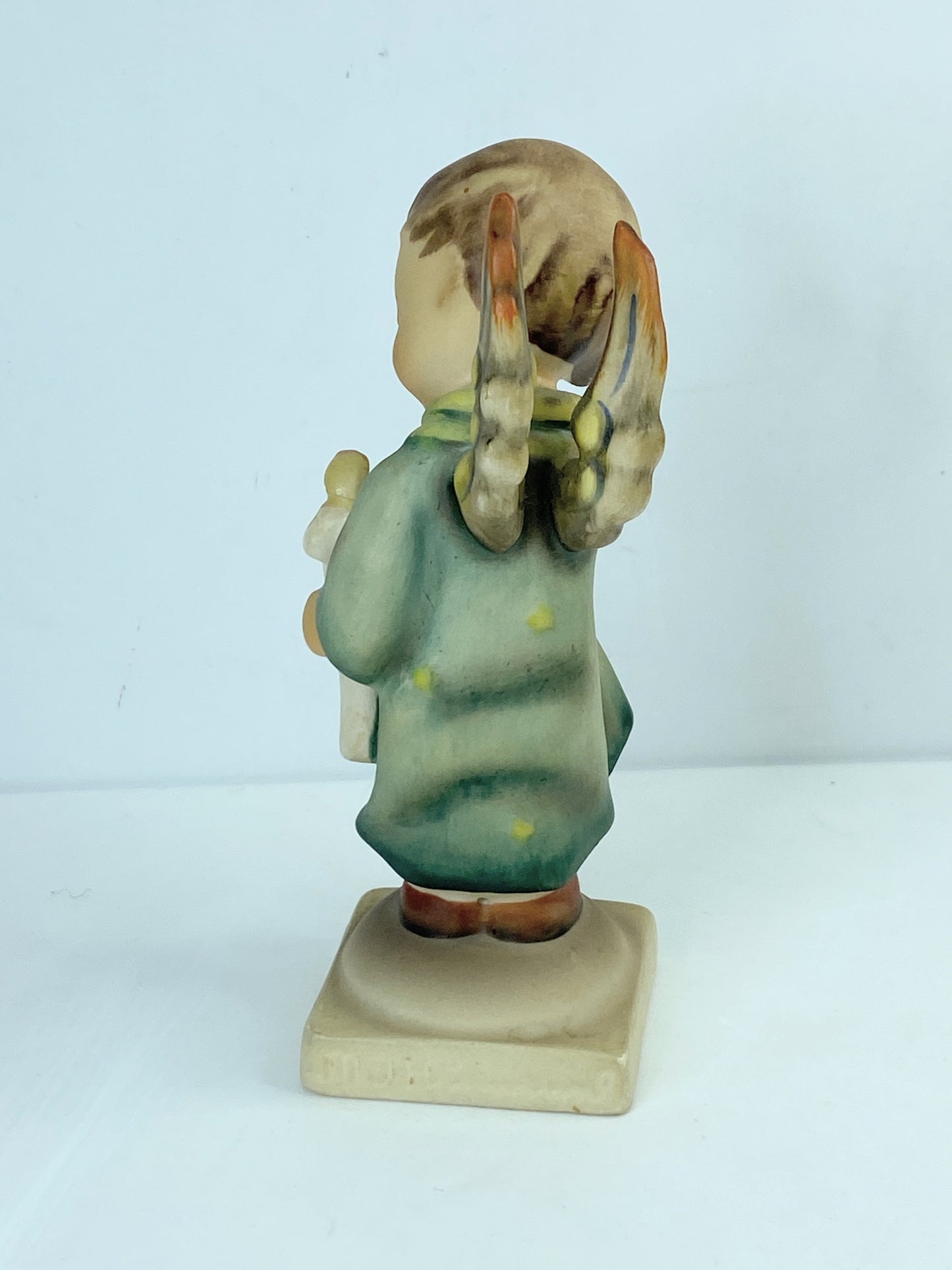 Hummel Heavenly Angel HUM 21/0 TRMK-3 c1960 4" Tall A533