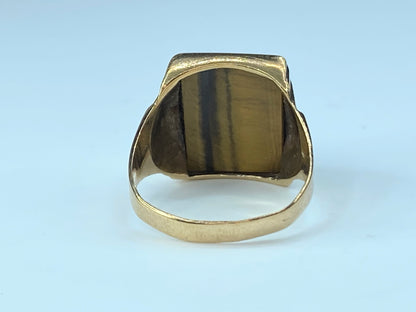 Mens 10K Yellow Gold Intaglio Cameo Tigers Eye Ring