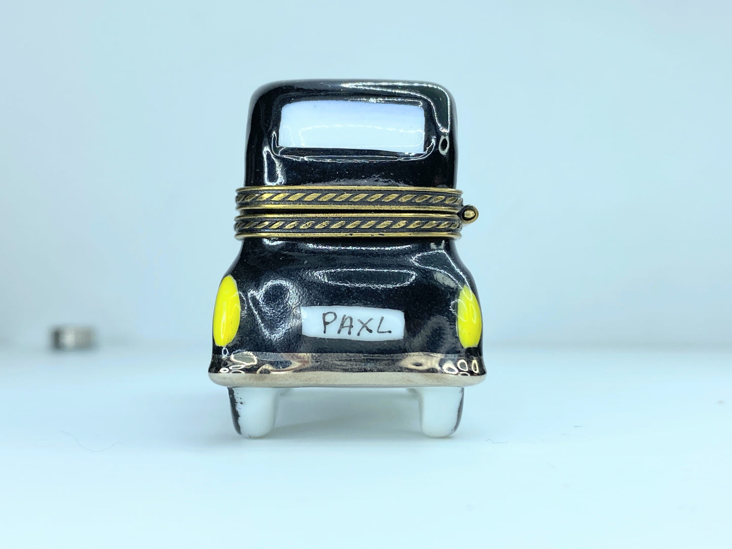 Limoges Porcelain British English Black Taxi Cab Limited edition Trinket A153