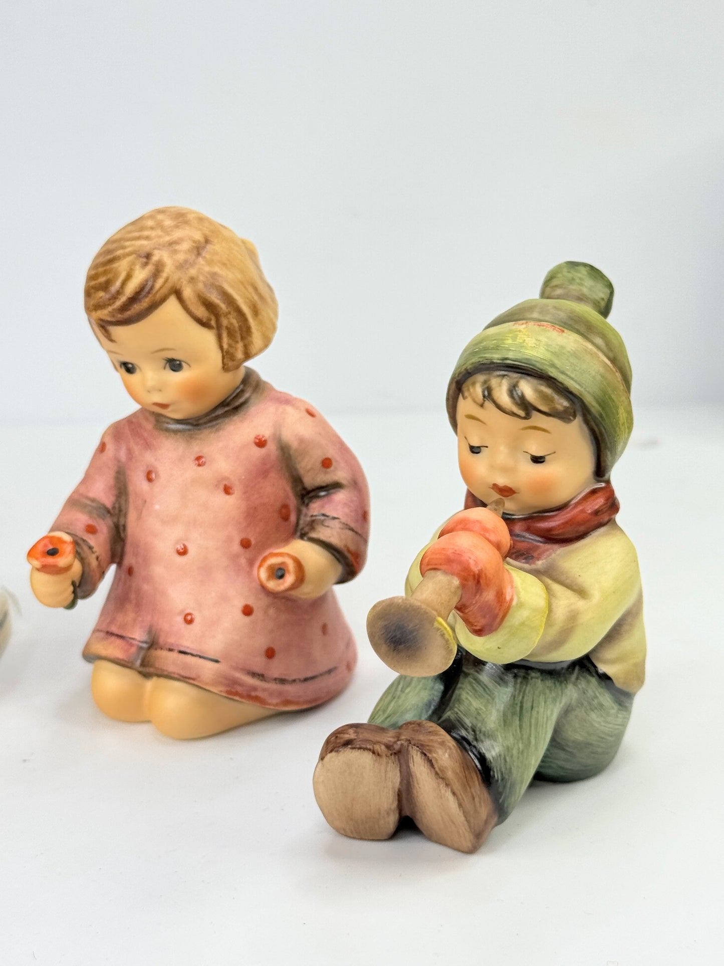 Vintage Hummel figurine set of four collection A646