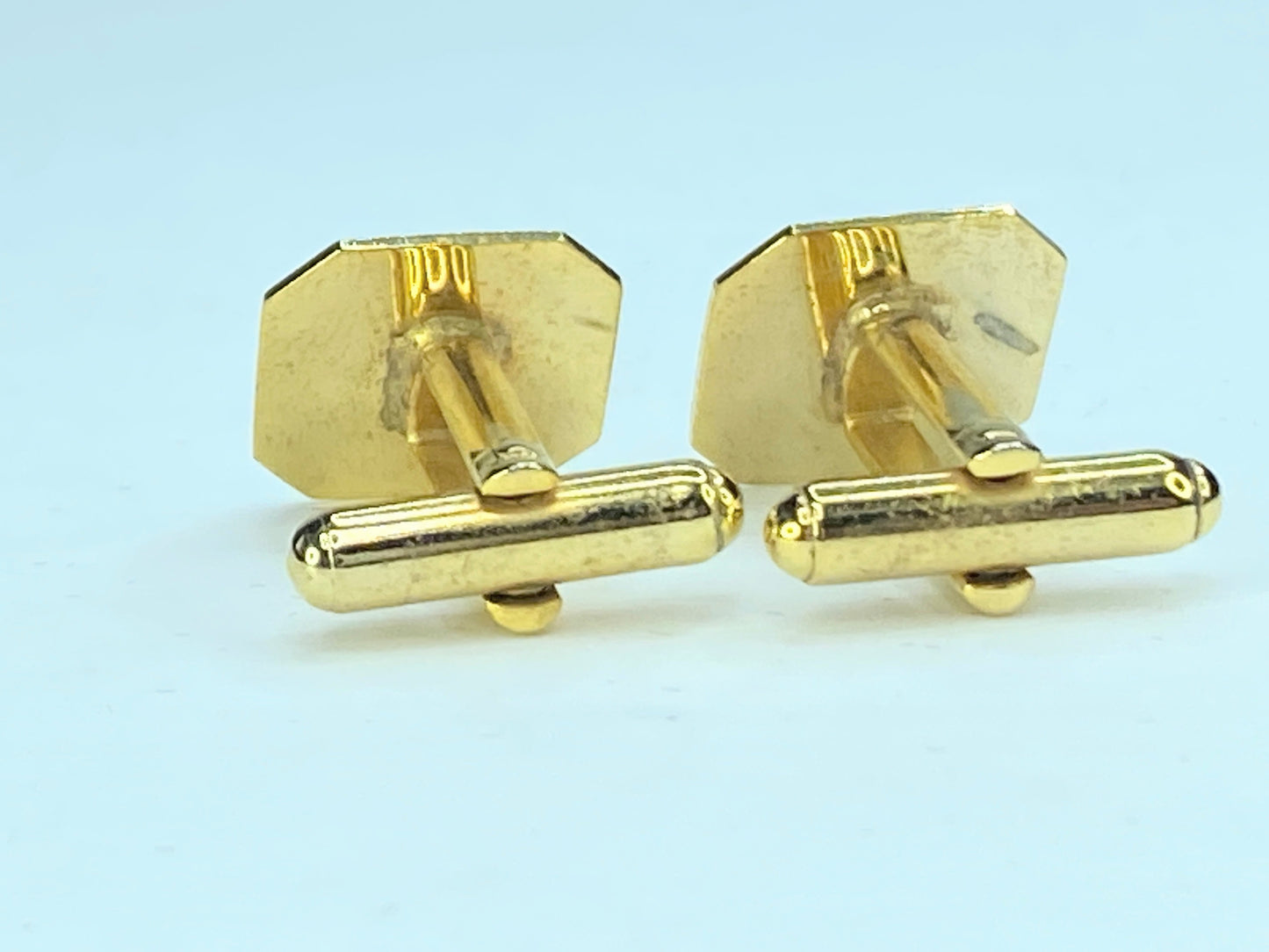 Bijoux Givenchy black enamel Paris New York Cufflinks gold tone GS140