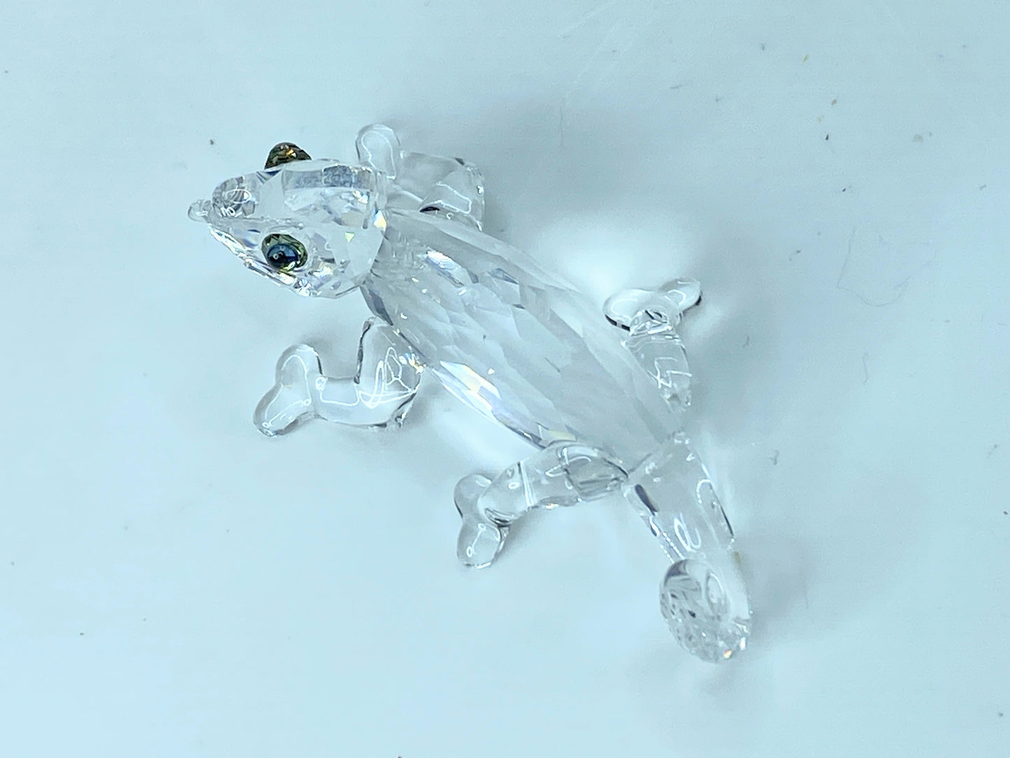 Swarovski chameleon with colour crystal chaton in box S62