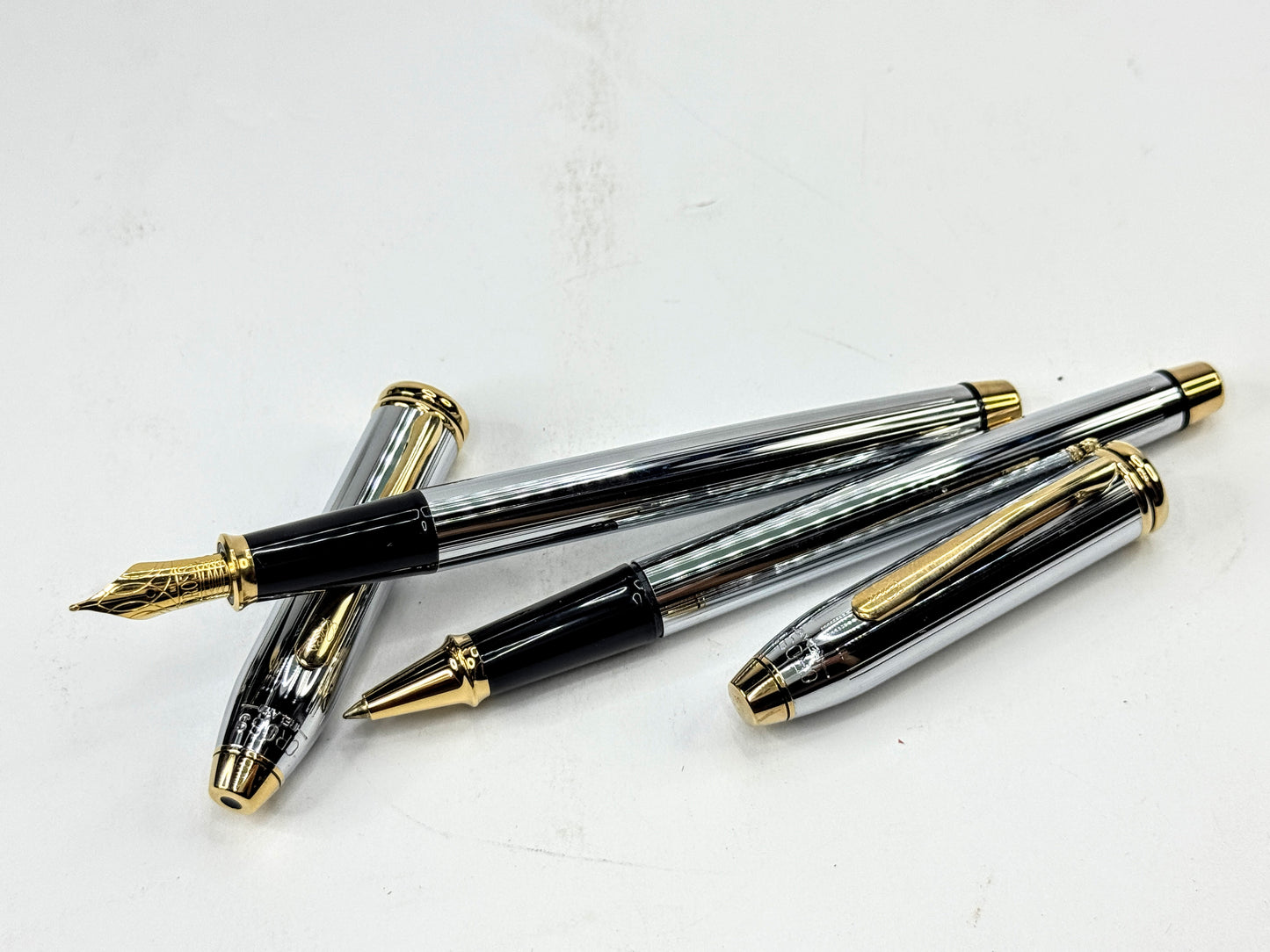 Cross Townsend Medalist Fountain & Rollerball Pen Set New old stock w/Box SS455