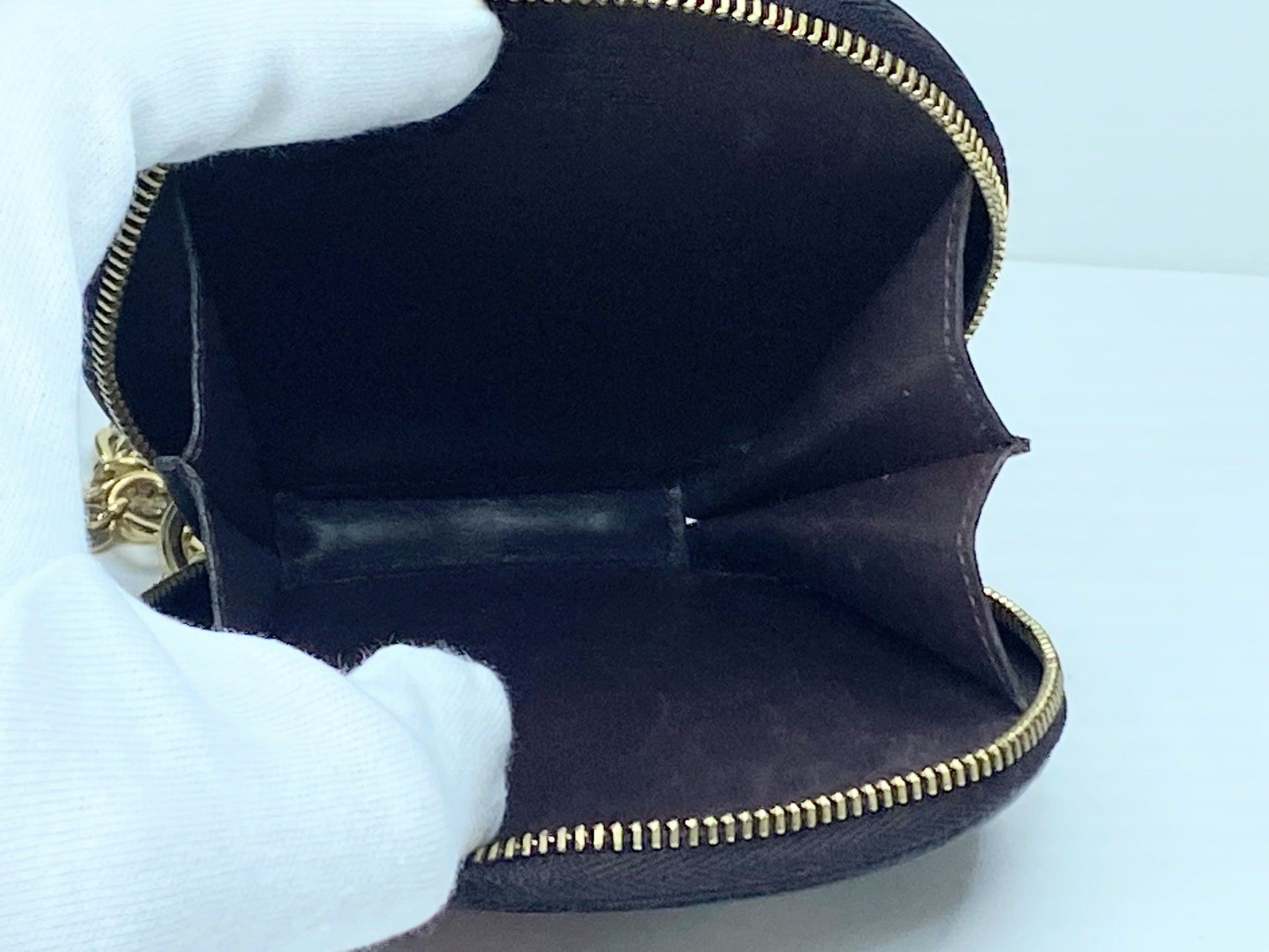 Auth Louis Vuitton Vernis Amaranth Portemonnay Squirrel Case GS419