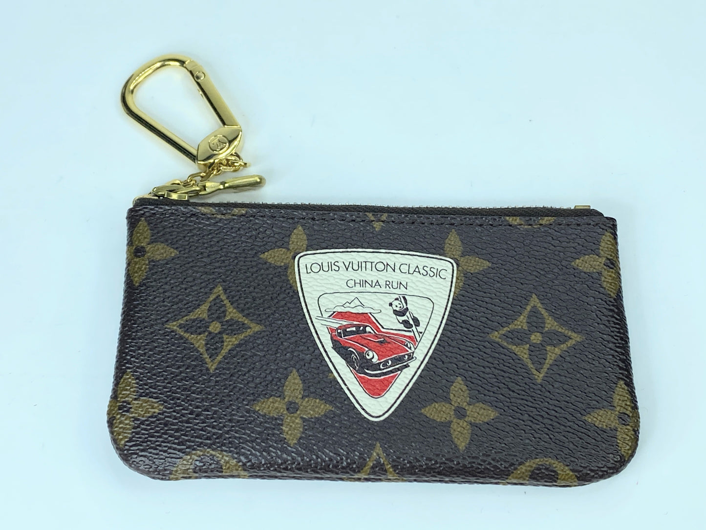 Auth Louis Vuitton Monogram Pochette Cle China Run with box GS420