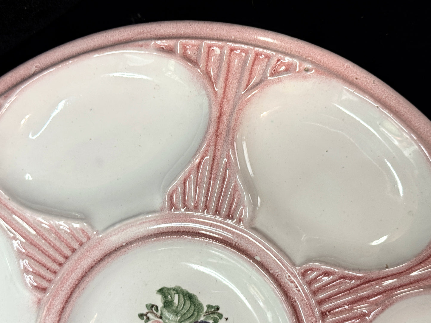 Art Deco Italian Pink Majolica 6-Well Oyster Plate Floral Center A1078