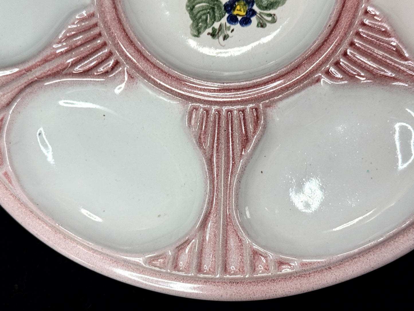 Art Deco Italian Pink Majolica 6-Well Oyster Plate Floral Center A1078