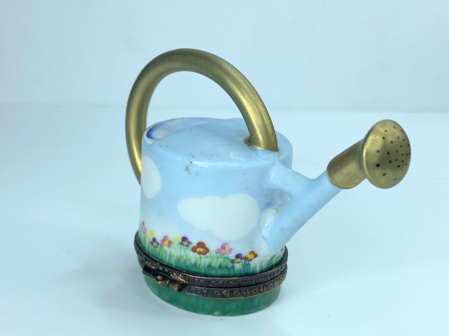 France Watering Can w Daisies Daisies Daisy Limoges Box A160