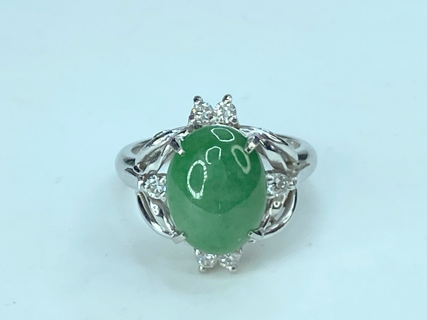 Platinum 3.84ct Natural Imperial Green Oval Jadeite jade diamond ring JR9794