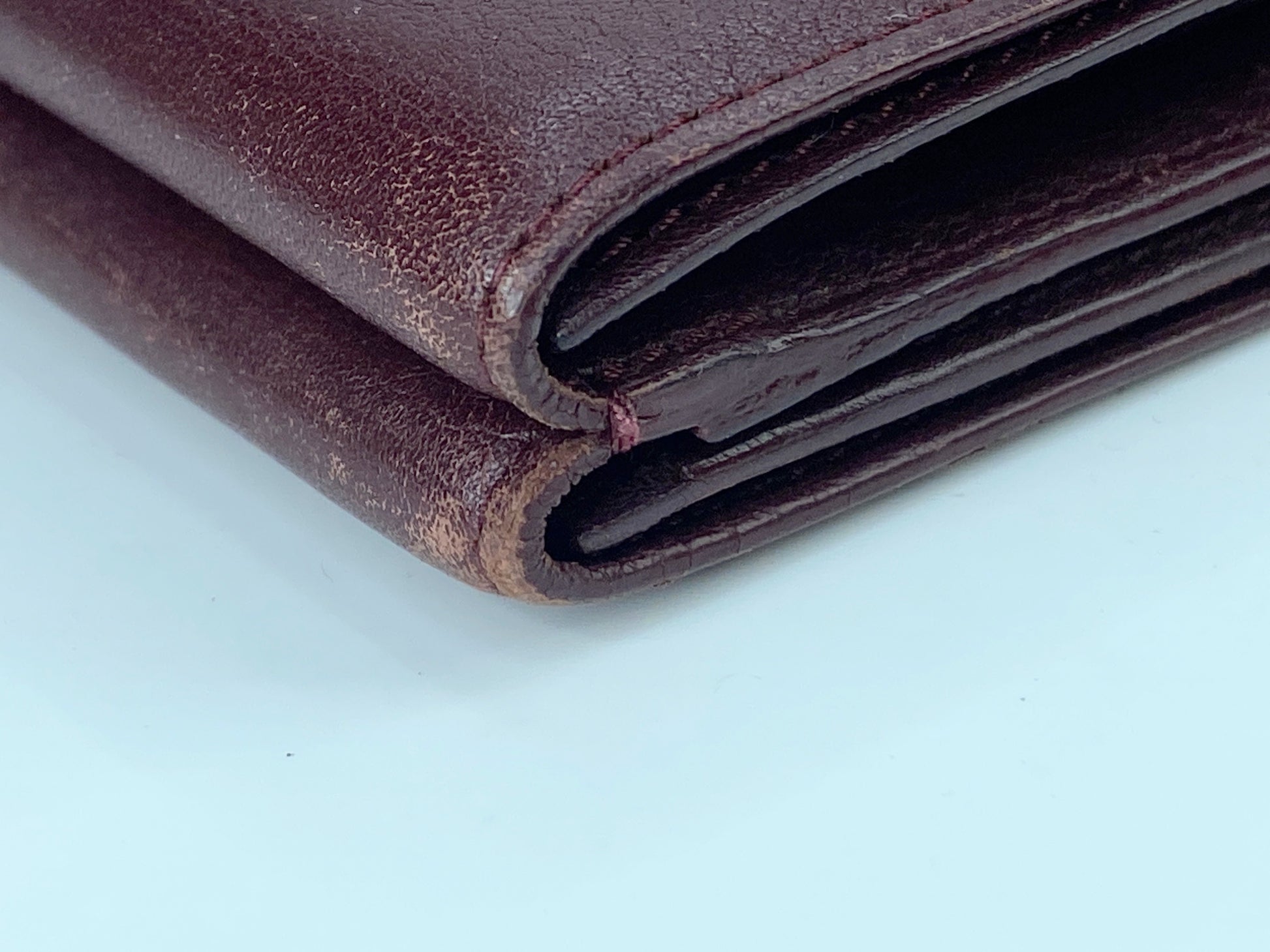 Cartier trifold wallet Mastrin Bordeaux Leather original box GS425