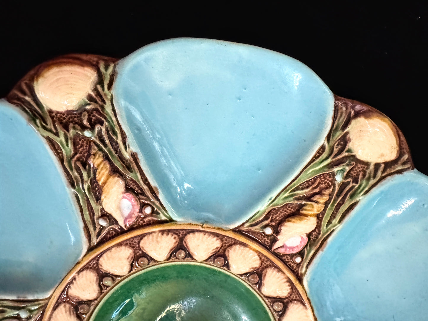 Rare Antique English Majolica Oyster Plate Turquoise Shells Milton 9 1/8" A1086