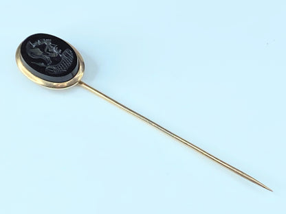 Vintage 14 karat Gold Sculptured Claw Round Ball Stick Pin