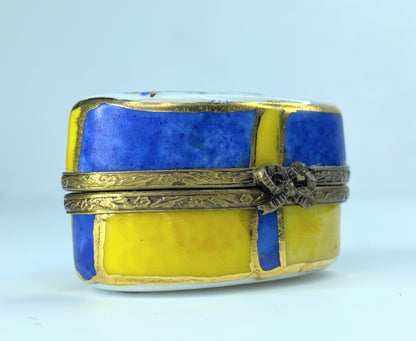 Antique French Porcelain Sevres Miniature trinket Box Yellow & Blue A165