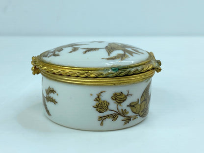 Le Tallec Limoge Paris France Two golden Sparrow trinket box A576