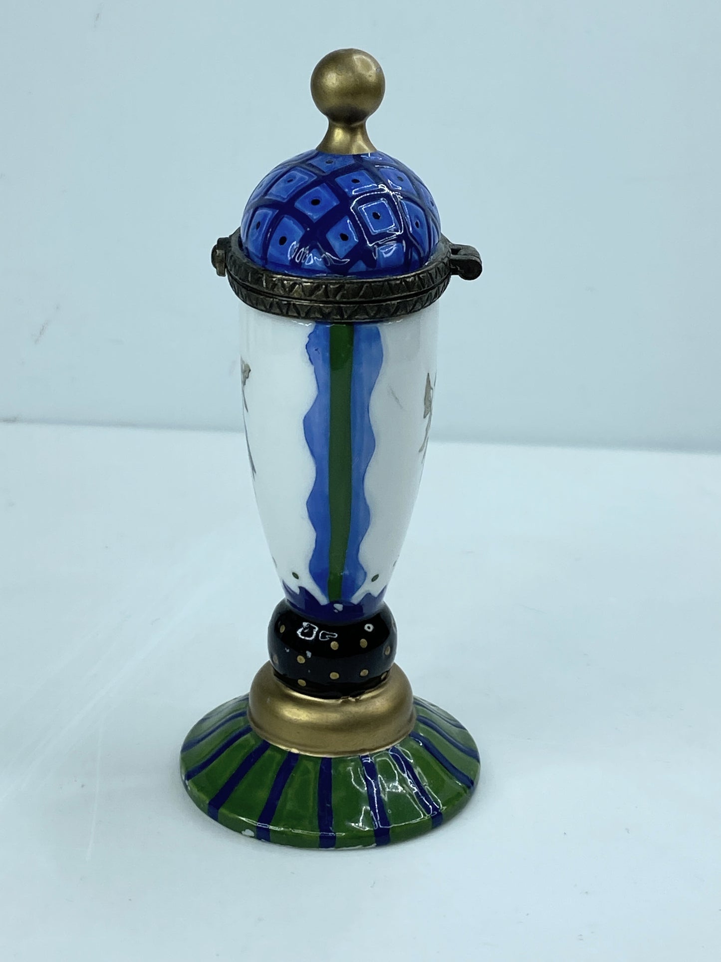 Vase Shaped Trinket Box From The Tracey Porter Collection 1997 4 1/4" A577