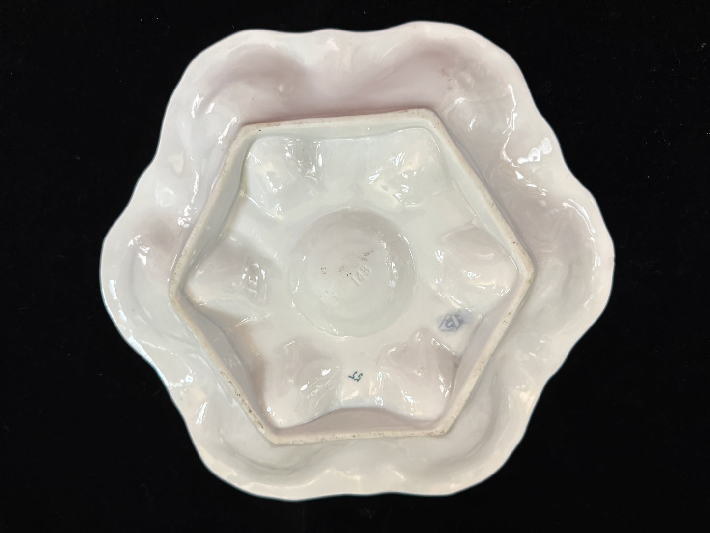 Antique French P.V. France Pink & Aqua 6-Well Majolica Oyster Plate 9.5" A1087