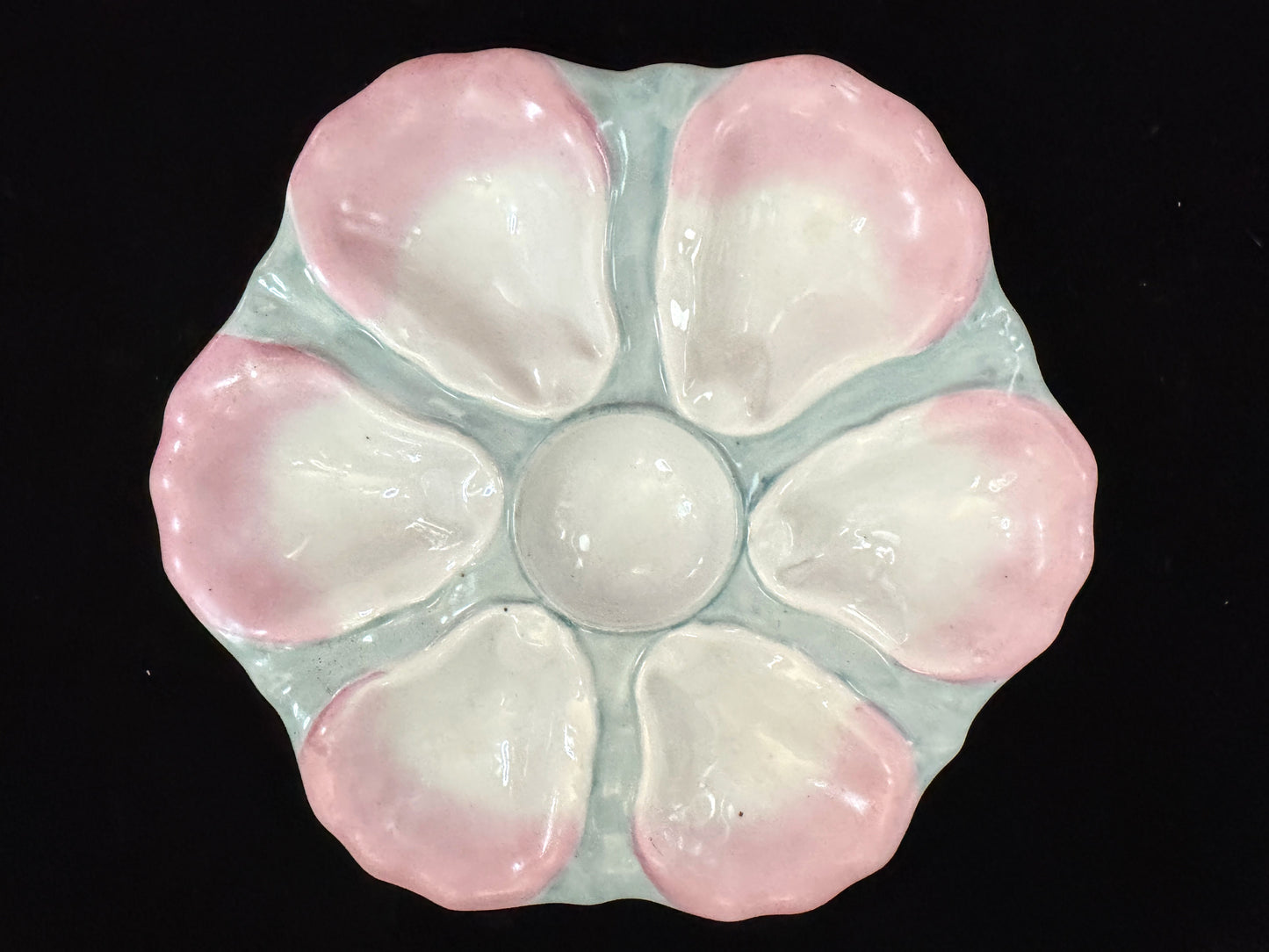 Antique Pastel Pink Green Porcelain Six-Well Oyster Serving Plate 9.5" A1088