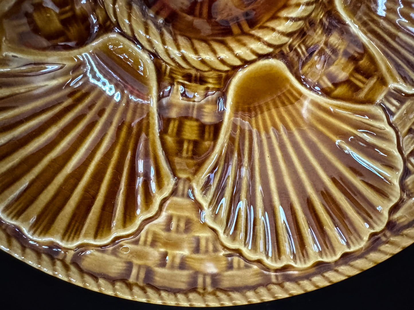 Antique French Majolica Tortoiseshell Six-Well Oyster Plate F.F. Nimy A1089