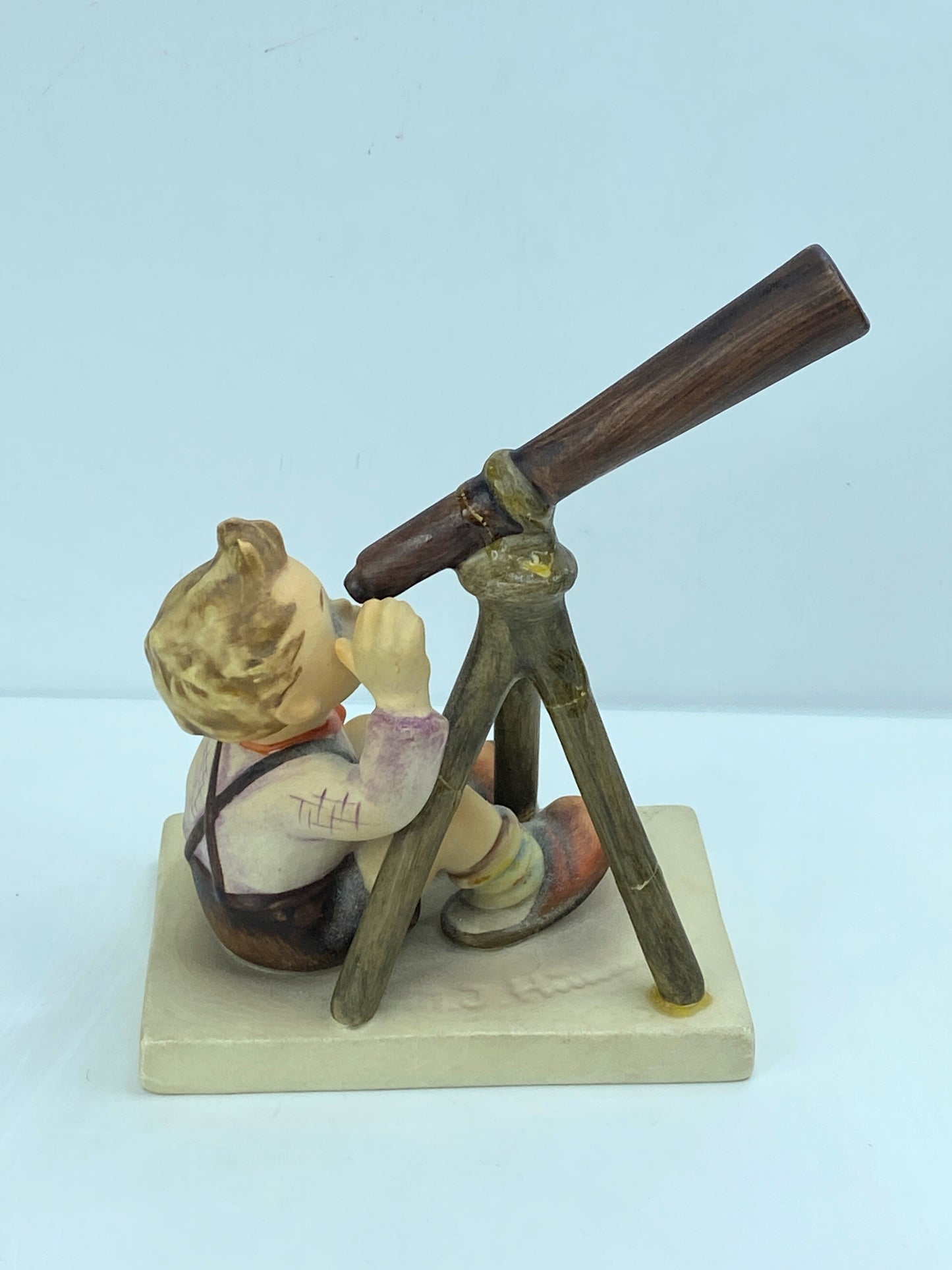 Goebel, 1970’s Hummel Star Gazer Figurine #132, Boy with Telescope Mint A582