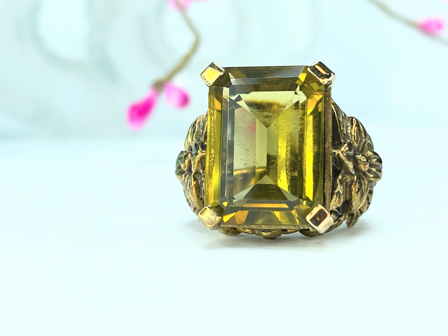 Stephen Dweck 18.0mm Emerald cut Lemon Quartz Foliate Ring 11.9g s7 GS96