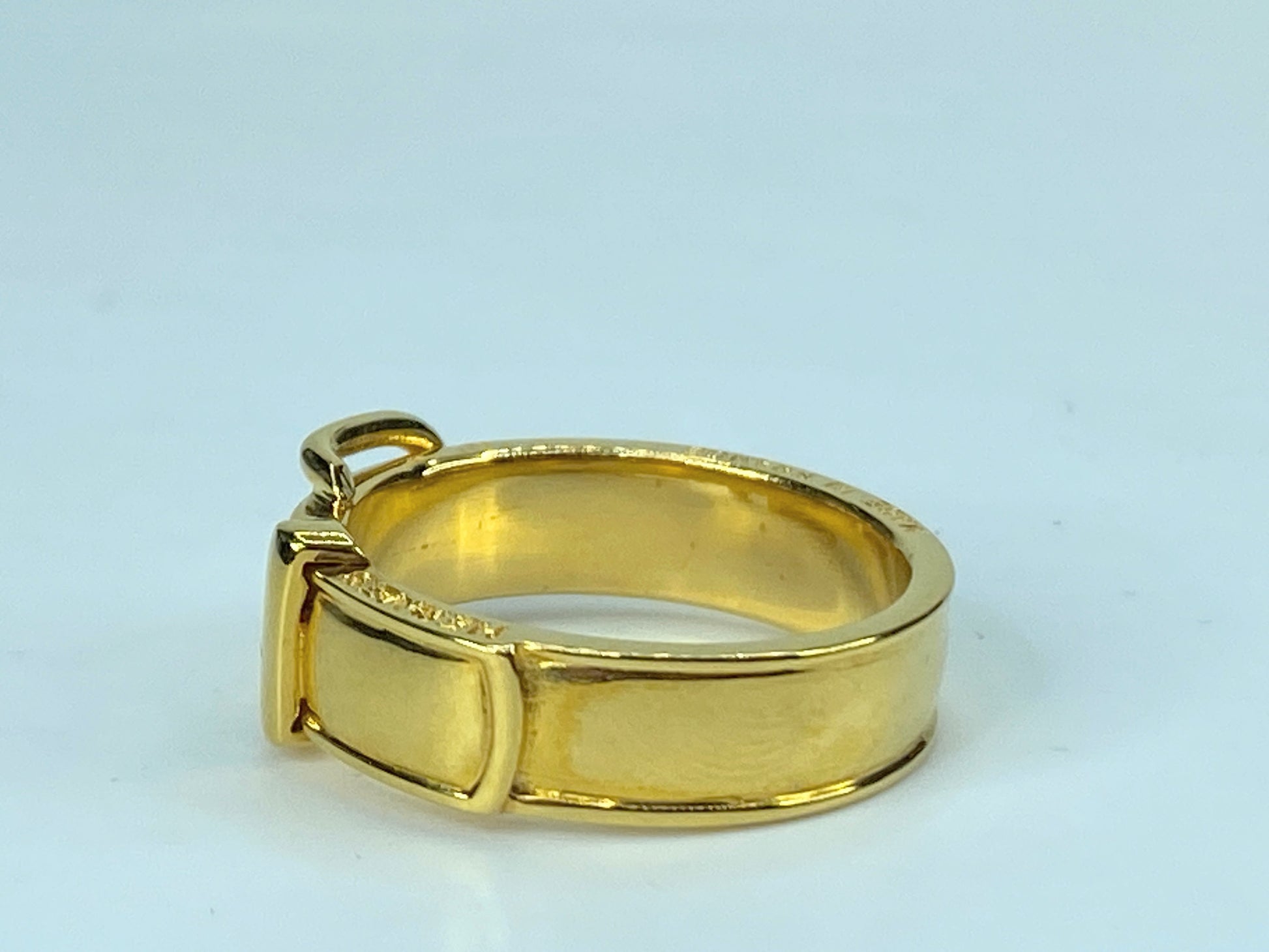Hermès Gold Plated Buckle Bijouterie Fantaisie Scarf ring authentic GS437