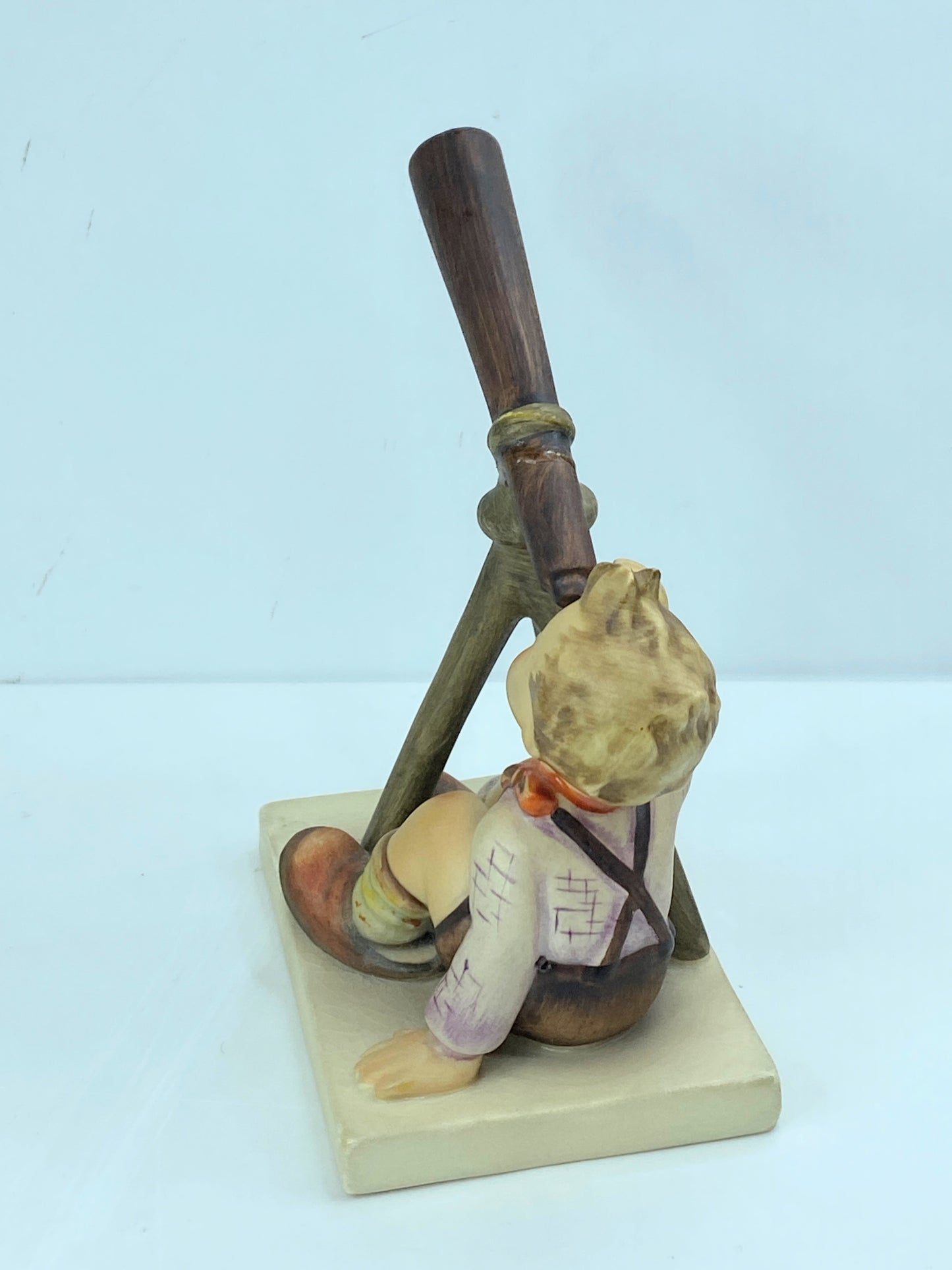Goebel, 1970’s Hummel Star Gazer Figurine #132, Boy with Telescope Mint A582