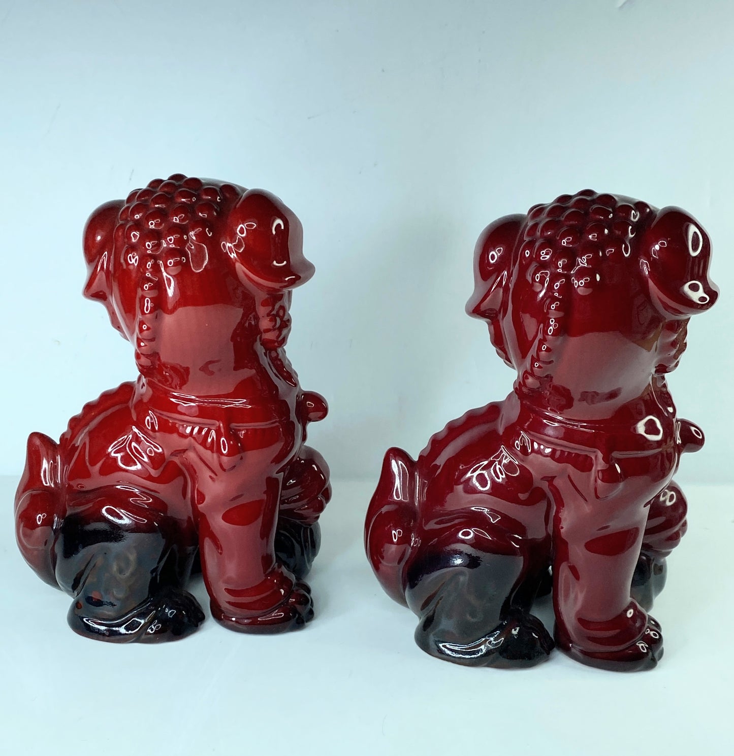 Royal Doulton "Dog of Fo" Flambe Figurine (5 In.) England Int'l collection A583