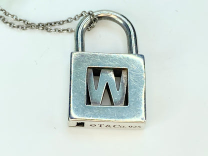 Tiffany & Co. Sterling Initial Letter 'W' Lock Padlock Pendant necklace JR9802