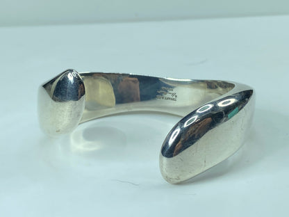 Tiffany & Co. Elsa Peretti Swirl Cuff Bangle in Sterling Silver 6.75" 39g JR543