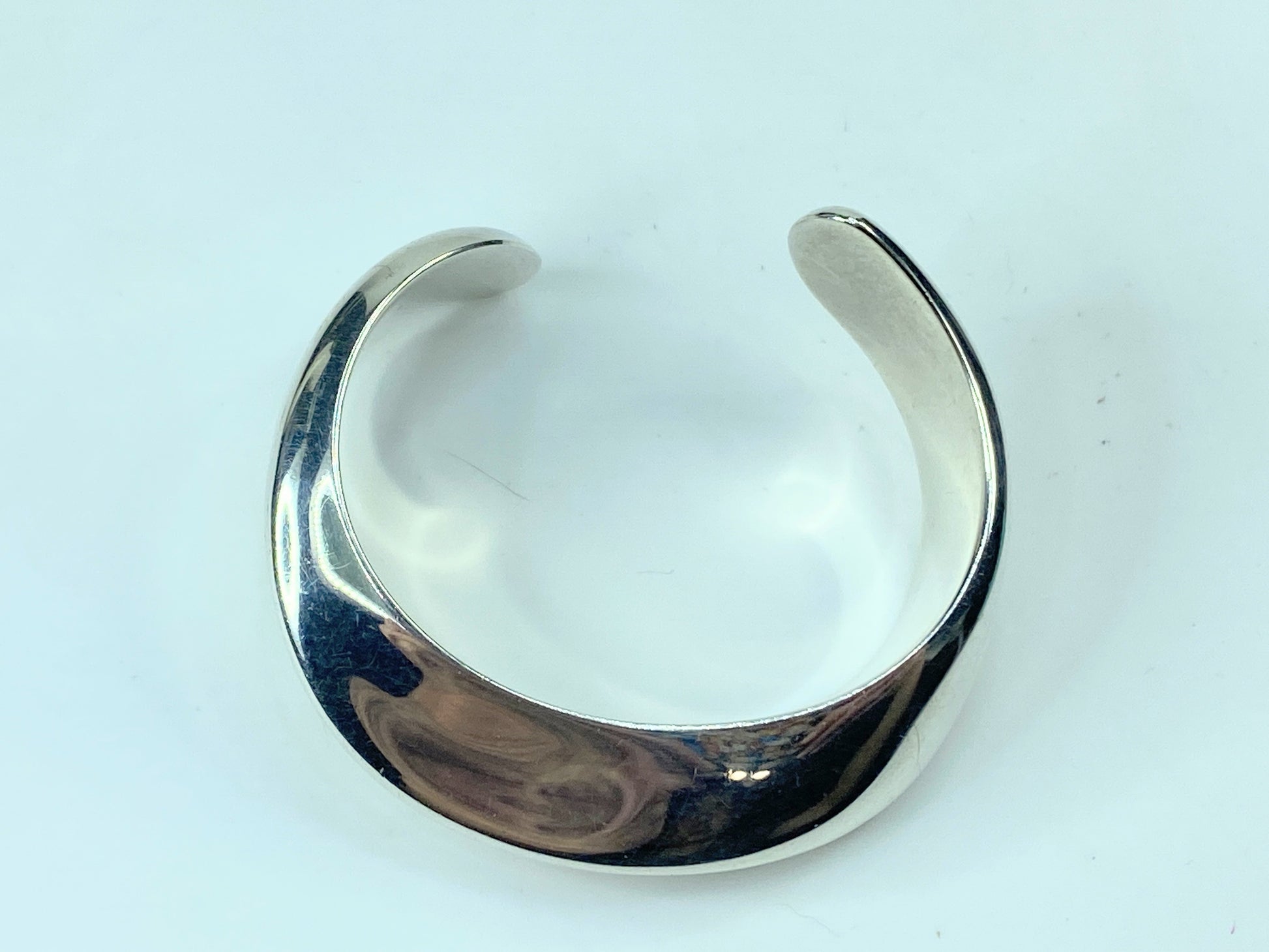 Tiffany & Co. Elsa Peretti Swirl Cuff Bangle in Sterling Silver 6.75" 39g JR543