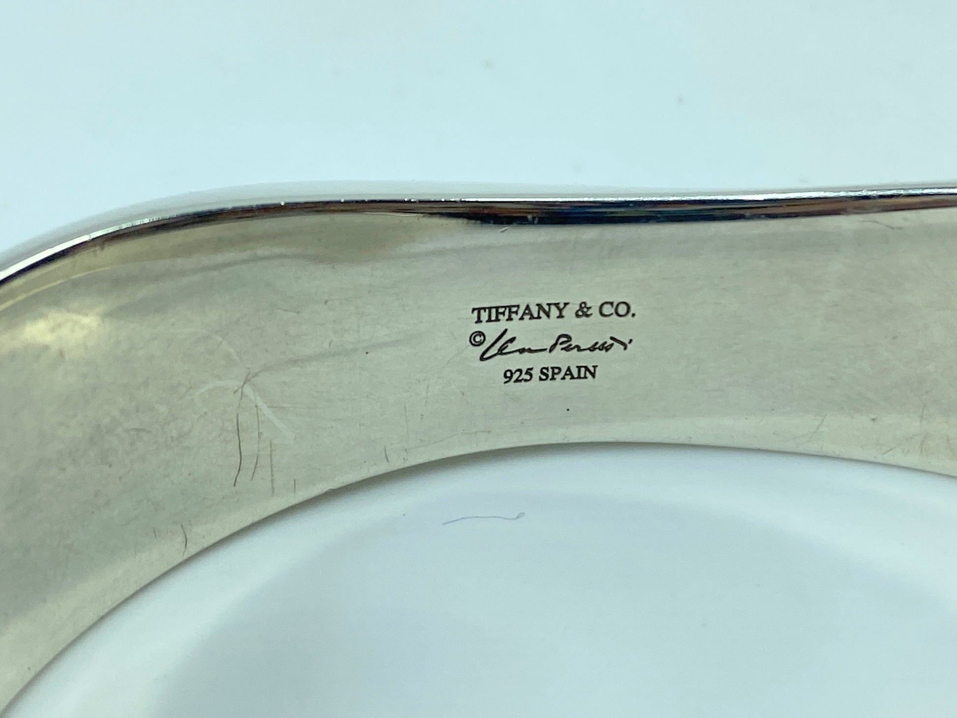 Tiffany & Co. Elsa Peretti Swirl Cuff Bangle in Sterling Silver 6.75" 39g JR543