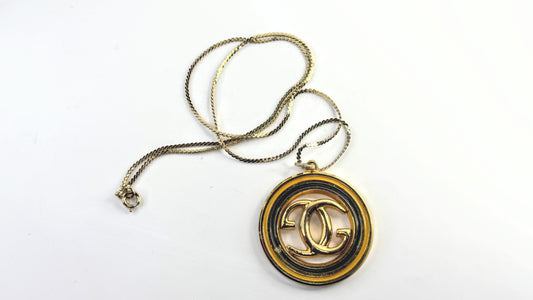 Vintage Gucci Italy Oversized GG Medallion Necklace 24.5" 35.4g GS820