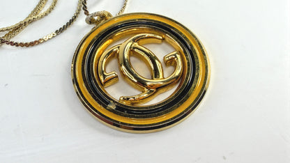 Vintage Gucci Italy Oversized GG Medallion Necklace 24.5" 35.4g GS820
