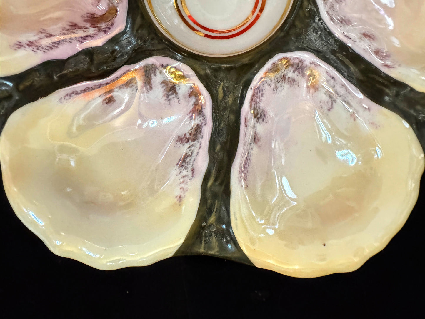 Antique Majolica Oyster Plate Double Ring Center Well mint 9.0" A1097