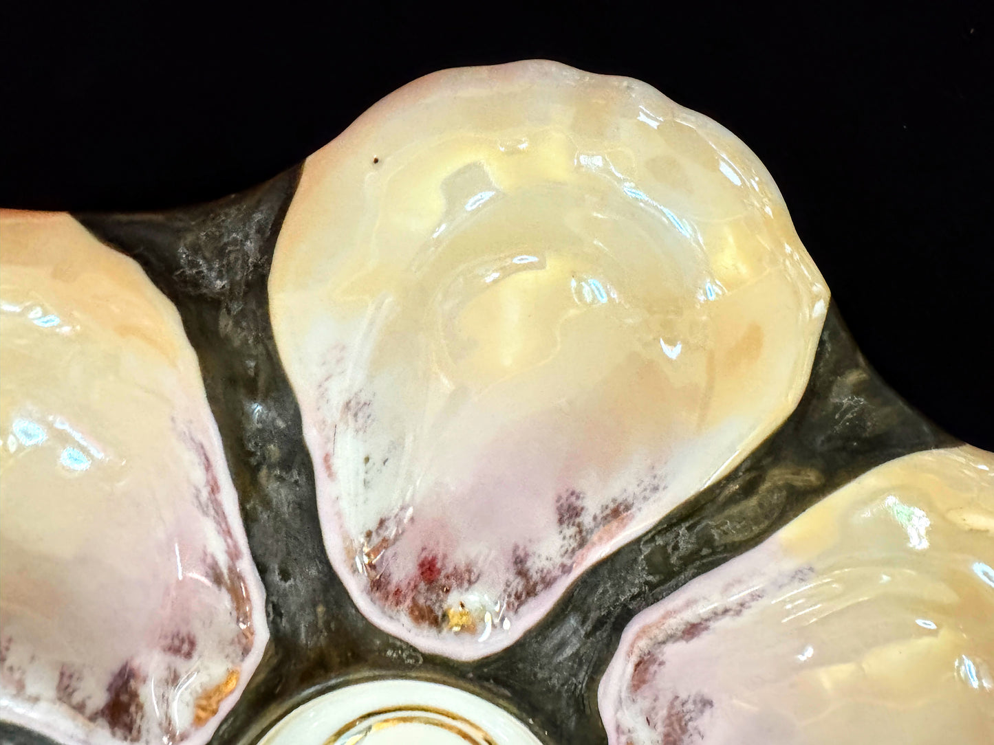 Antique Majolica Oyster Plate Double Ring Center Well mint 9.0" A1097