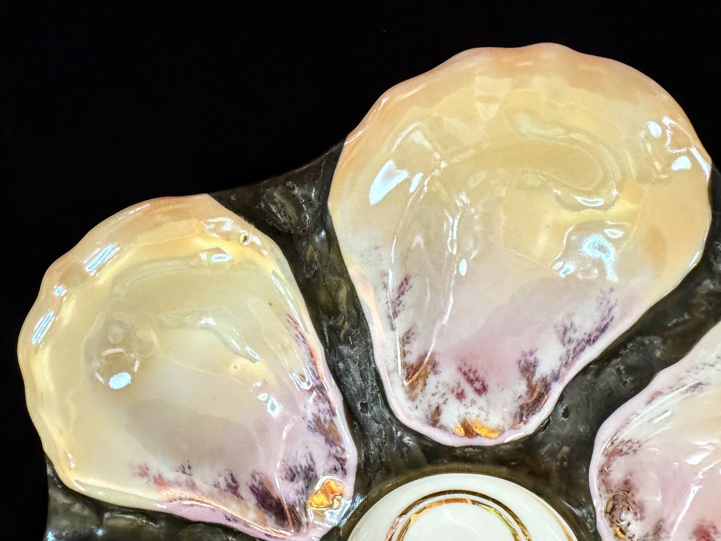 Antique Majolica Oyster Plate Double Ring Center Well mint 9.0" A1097